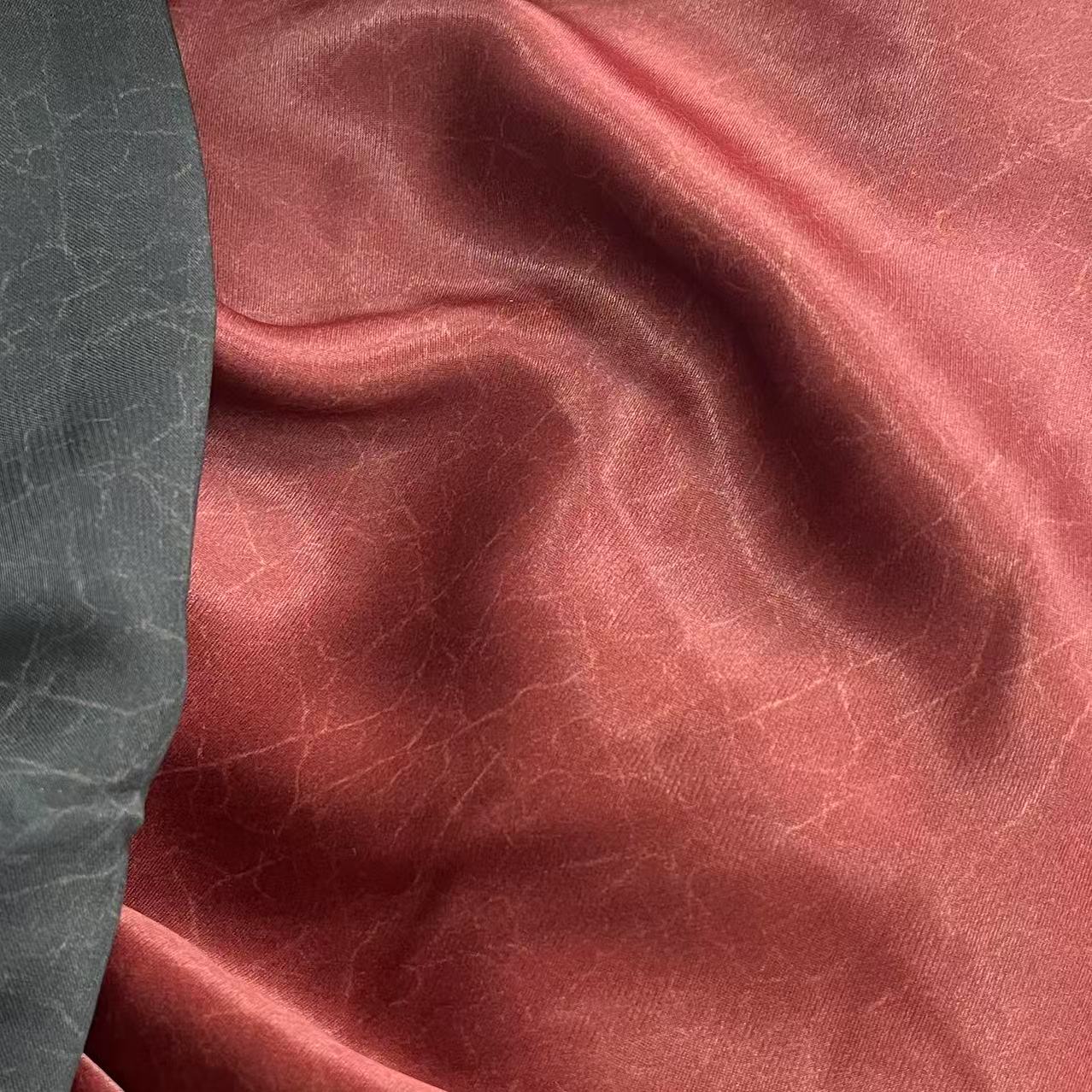 【绒兰】品牌打样！重磅丝绸服装面料 69号  裂纹 酒红＋黑