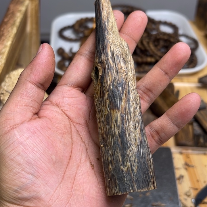 原***原沉香碎屑沉香26.7克