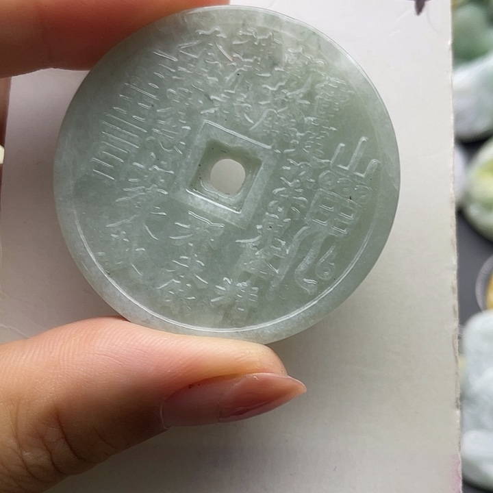 翡翠未镶嵌颈饰天然翡翠