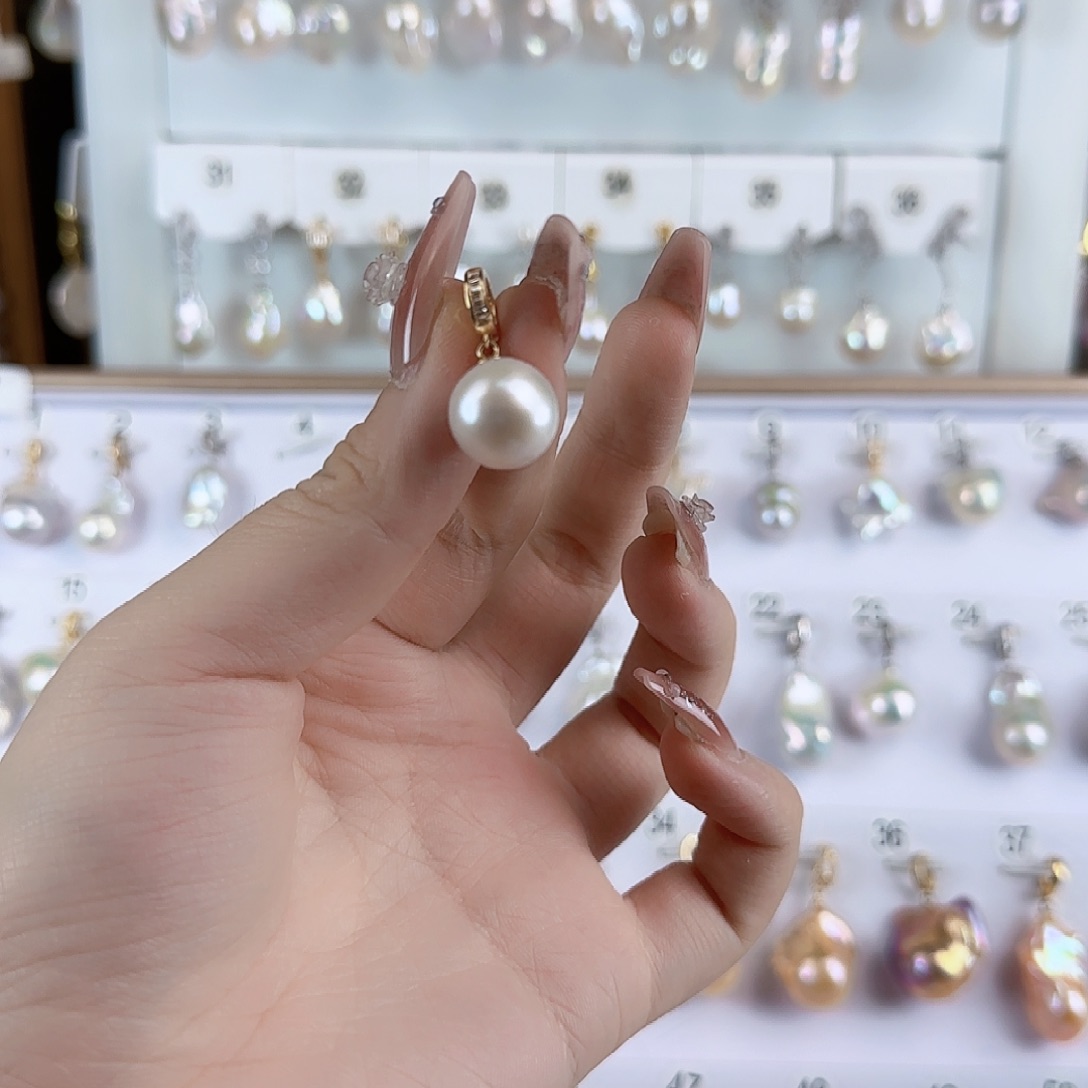 淡水珍珠吊坠(不含链)未镶嵌肖***M