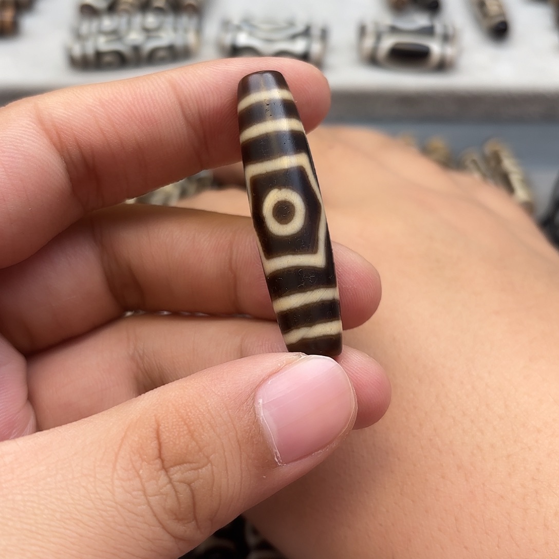 玛瑙/玉髓珠宝半成品未镶嵌故**?