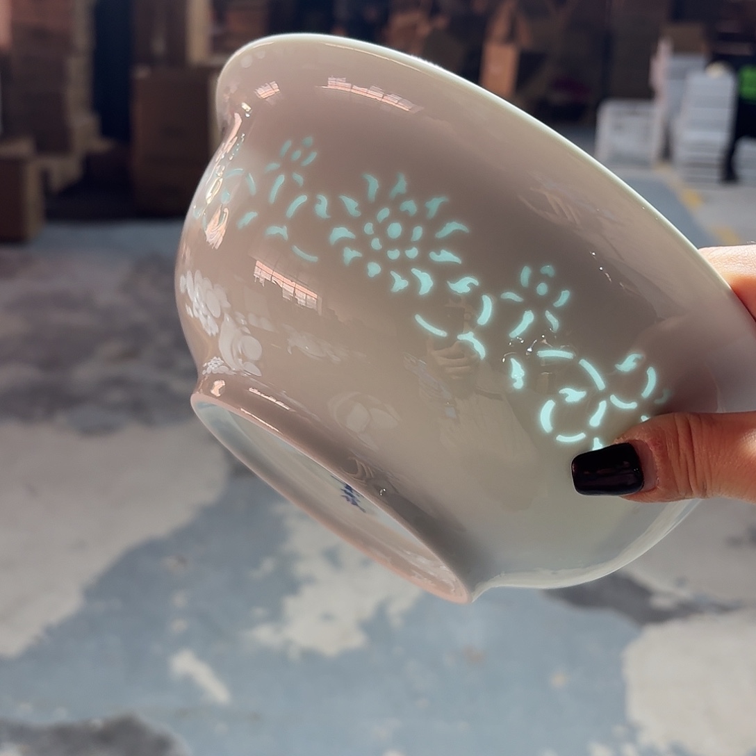 白瓷8英寸汤碗青一个好缠