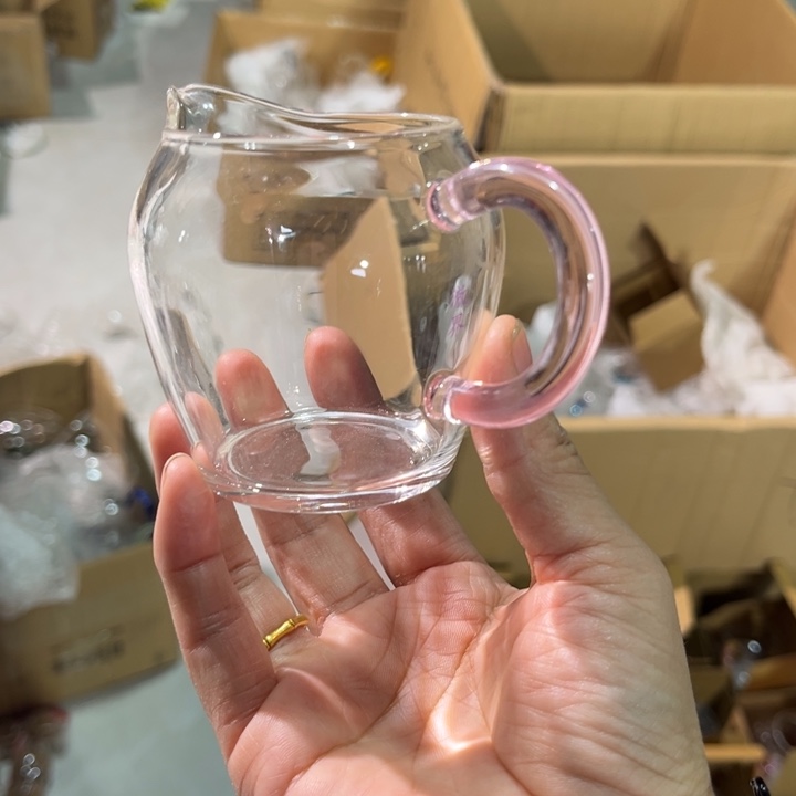 ****️手工艺品玻璃小公杯粉