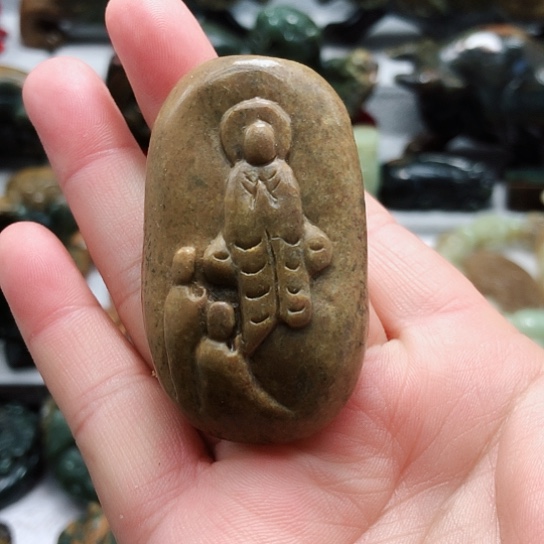 岫岩河磨玉（透闪石质玉）挂件未镶嵌