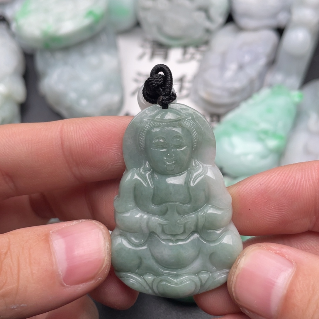 寒***夜翡翠未镶嵌吊坠(不含链)