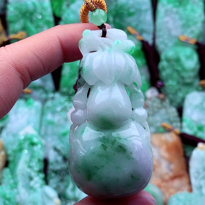翡翠吊坠(不含链)未镶嵌