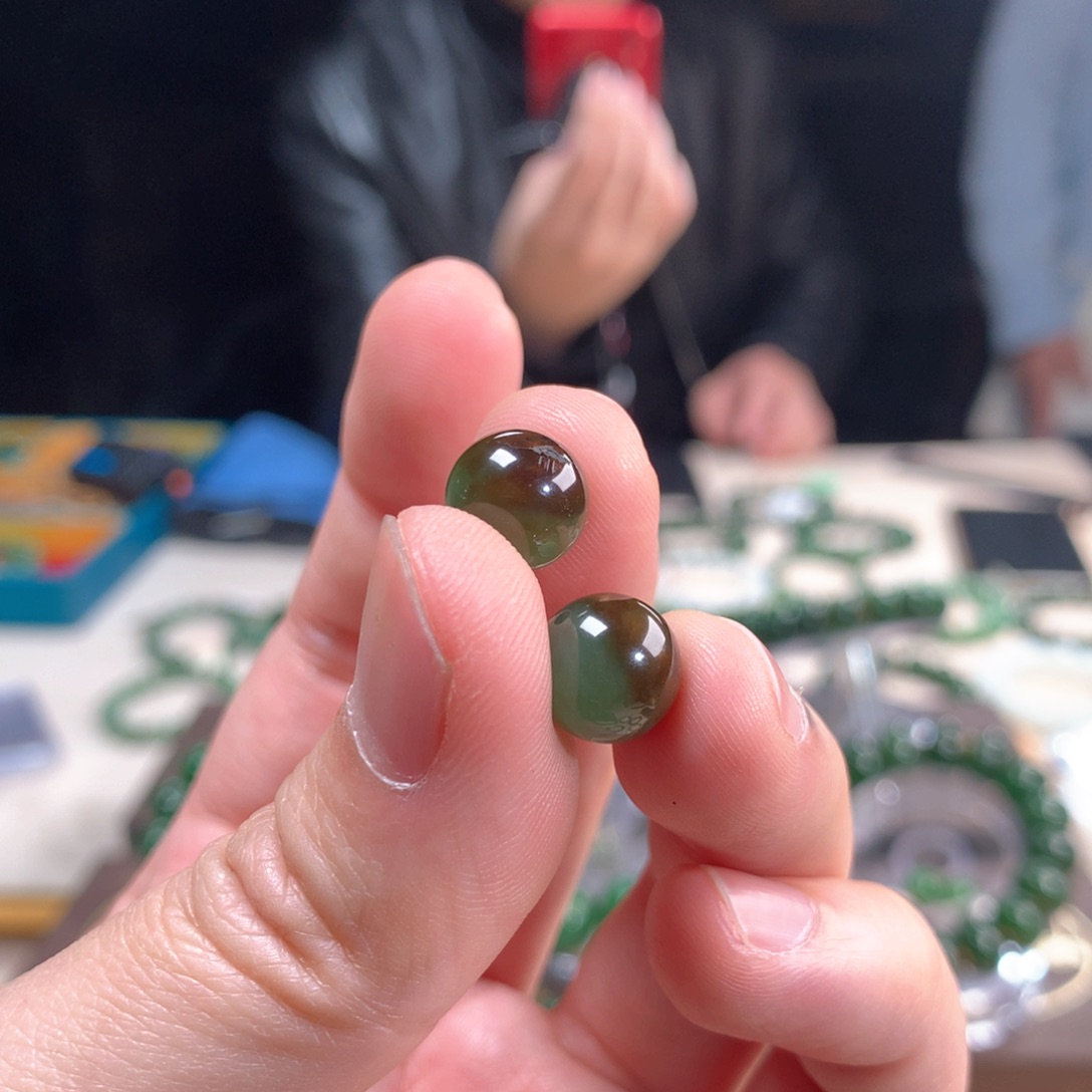 和田玉（碧玉）单珠未镶嵌