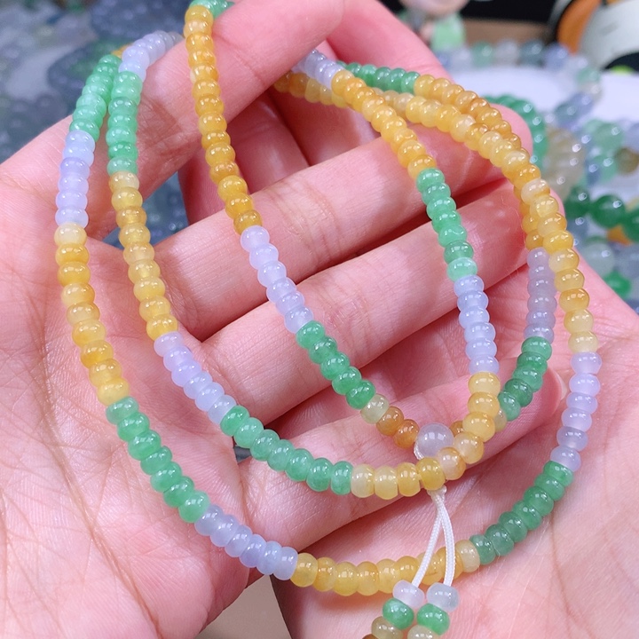 翡翠手链未镶嵌翡翠