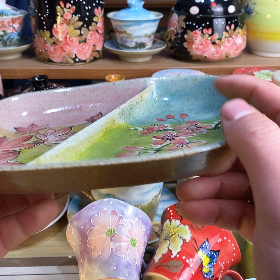 瓷片手绘陶瓷超赞的