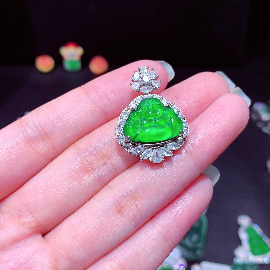 【闪购商品】翡翠吊坠(不含链)未镶嵌