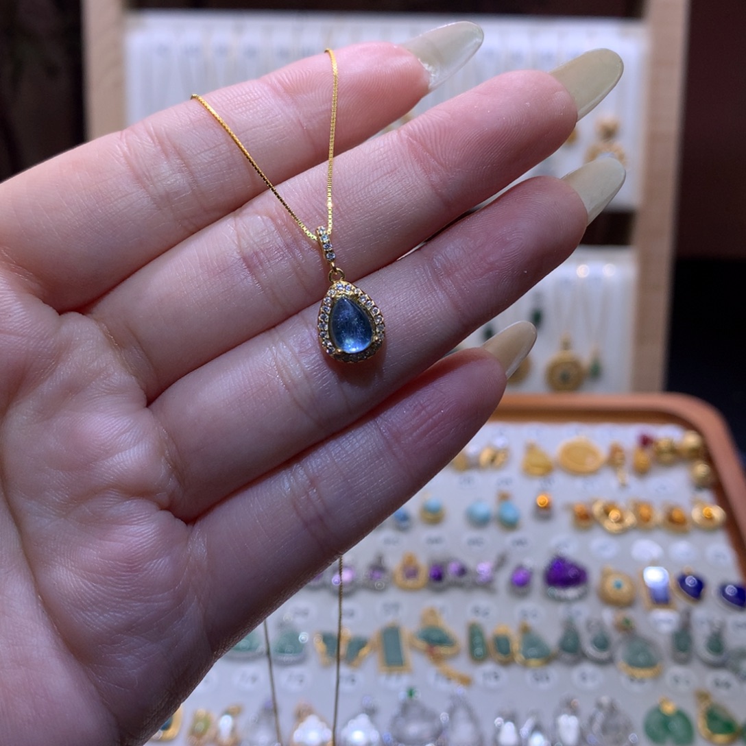 紫晶银S925镀金镶嵌颈饰海蓝宝水滴