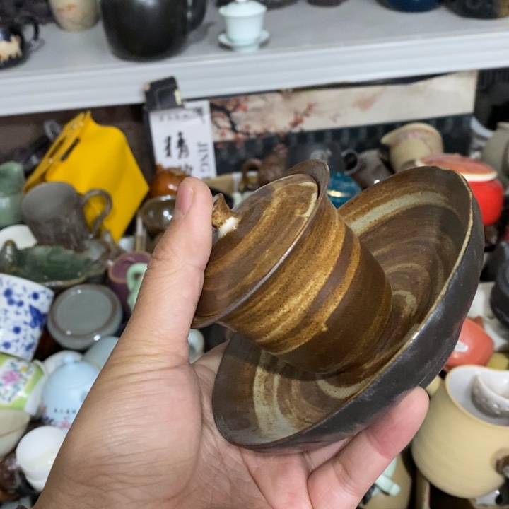 陶瓷艺术品及陶瓷壶