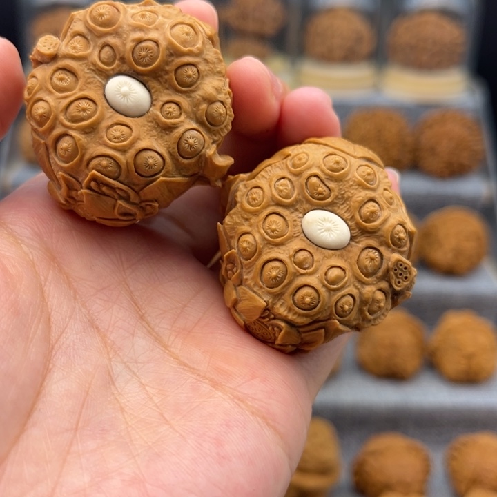 鹏***哥把件文玩核桃11111111111111