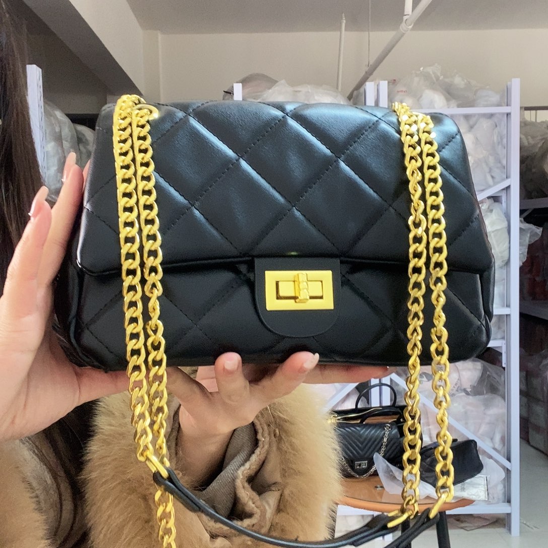 黄牛剖层皮革羊剖层皮革