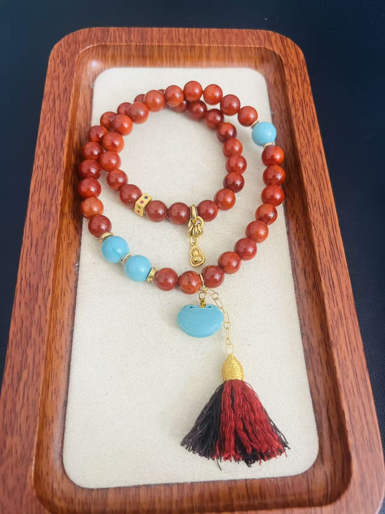 湖北天然原矿绿松石双圈手串