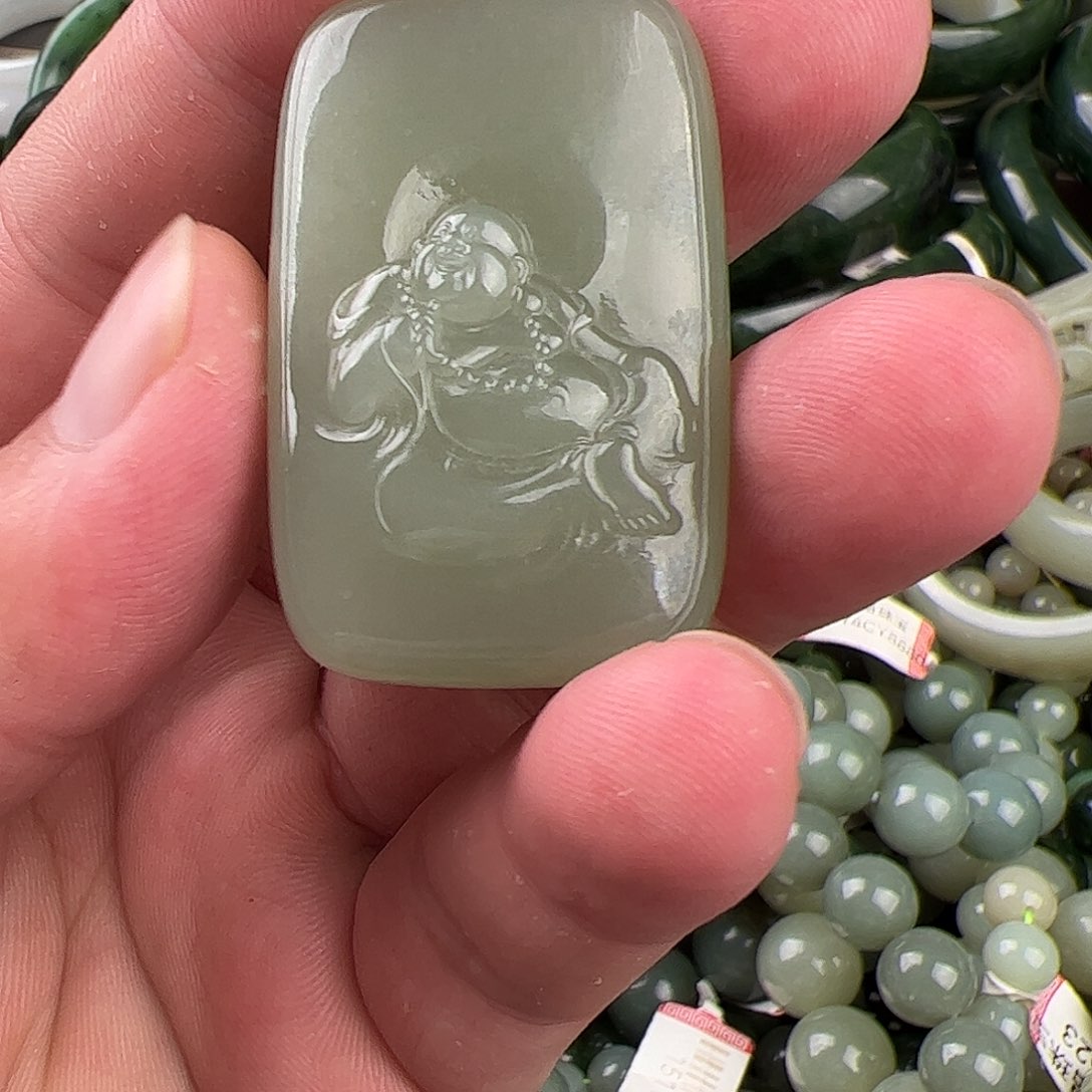 竹***君和田玉未镶嵌颈饰