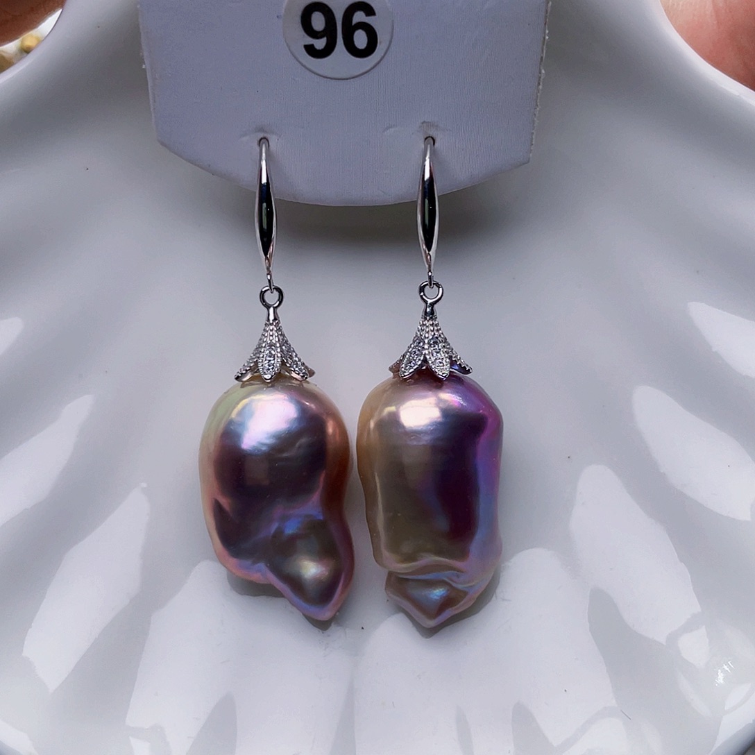 淡水珍珠耳饰未镶嵌