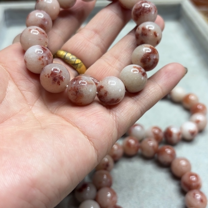 ****K石英岩玉合金颈饰
