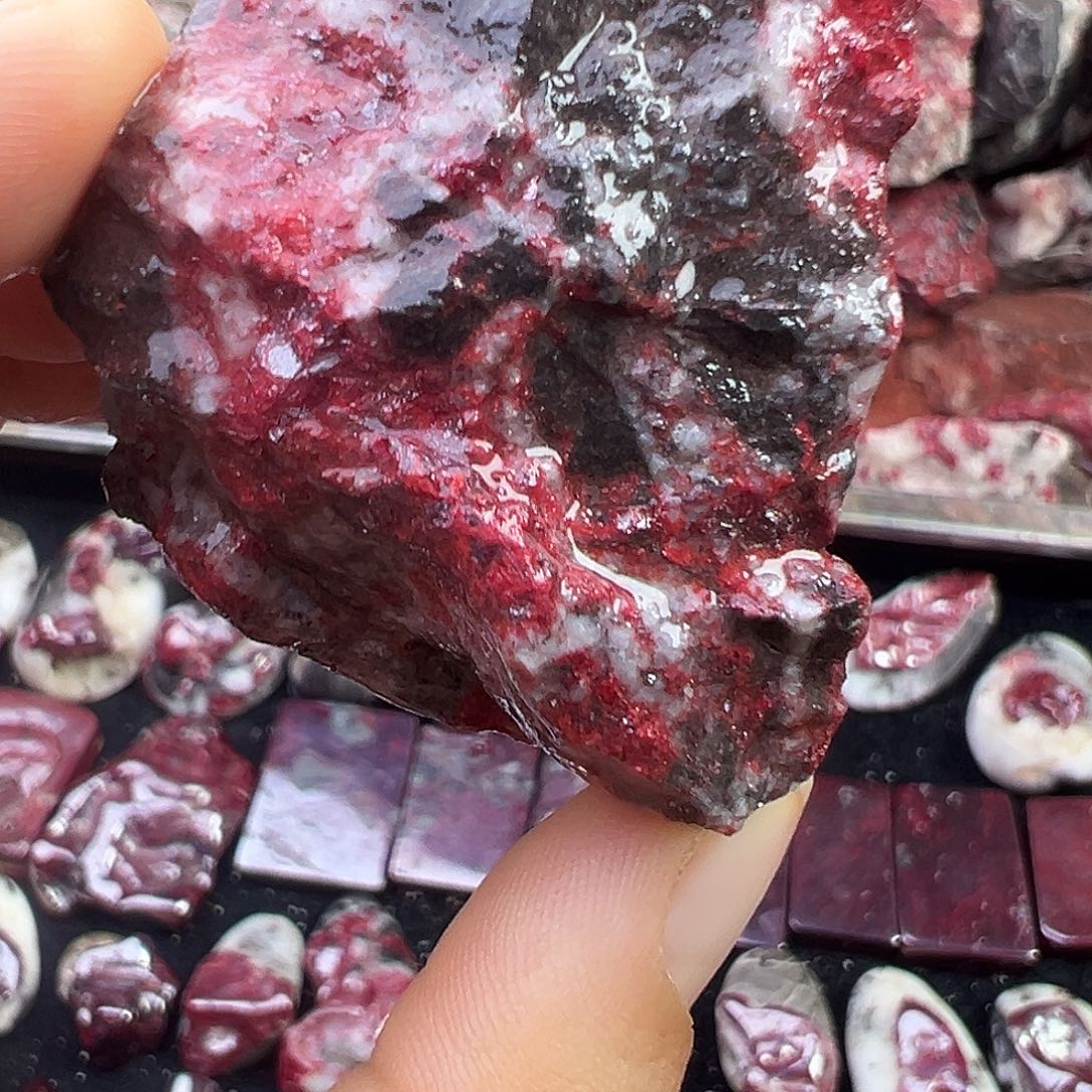 天然辰砂天然原矿朱砂