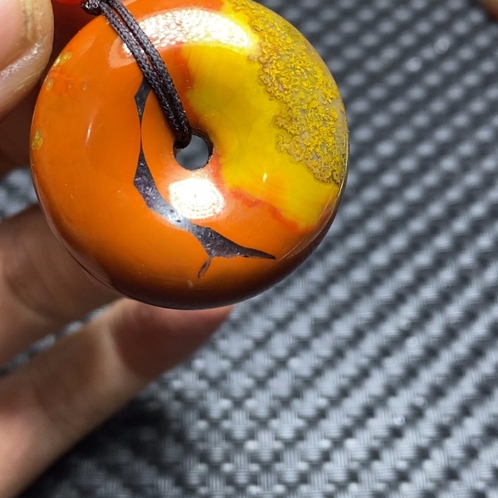 玛瑙/玉髓颈饰未镶嵌匡**义