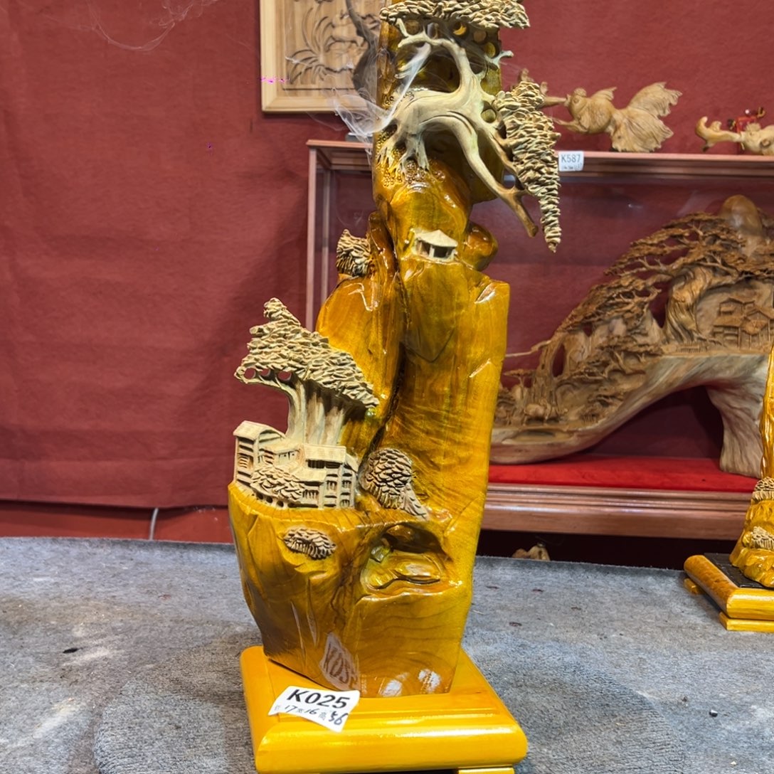 柏木（崖柏）金丝楠木木雕