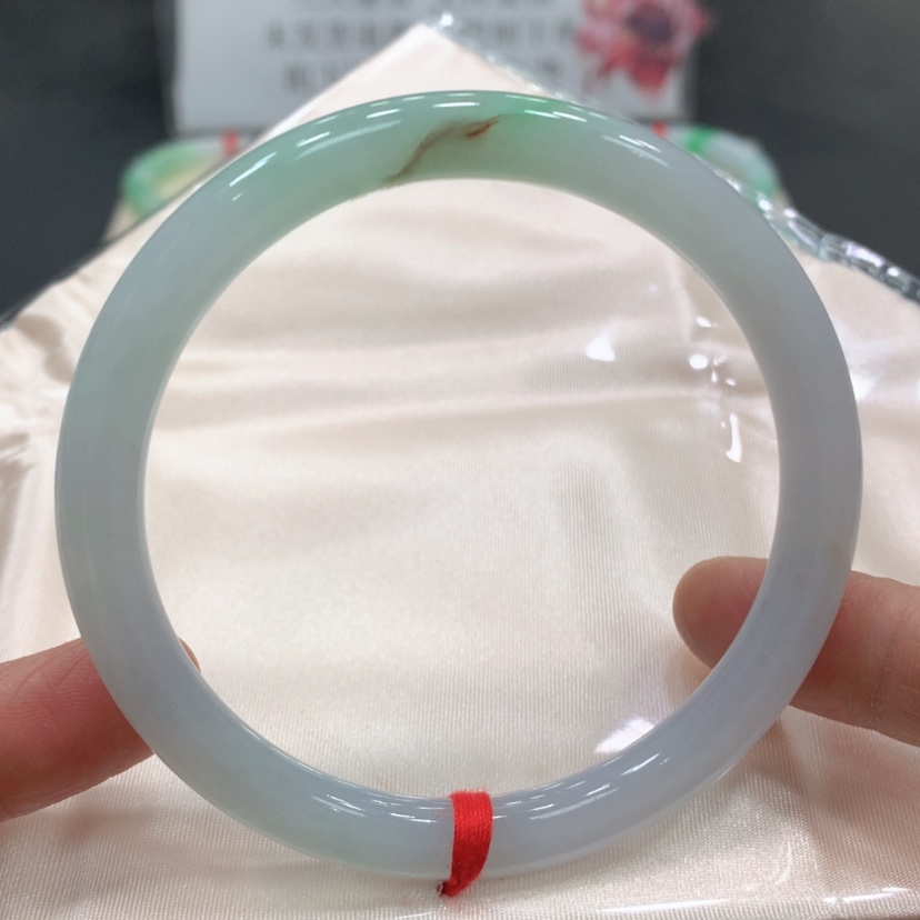 【闪购商品】翡翠手镯未镶嵌翡翠