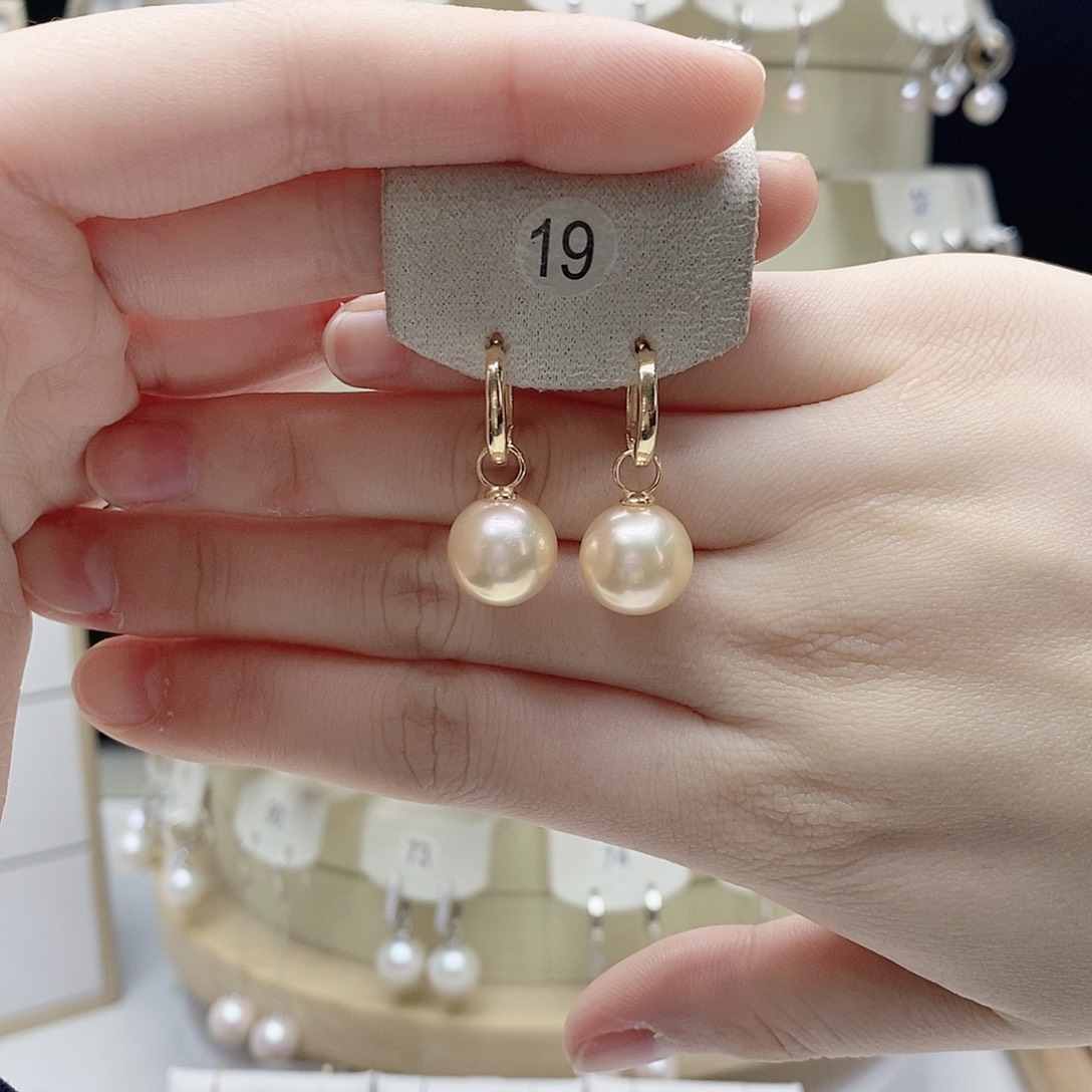 淡水珍珠银S925镶嵌耳饰