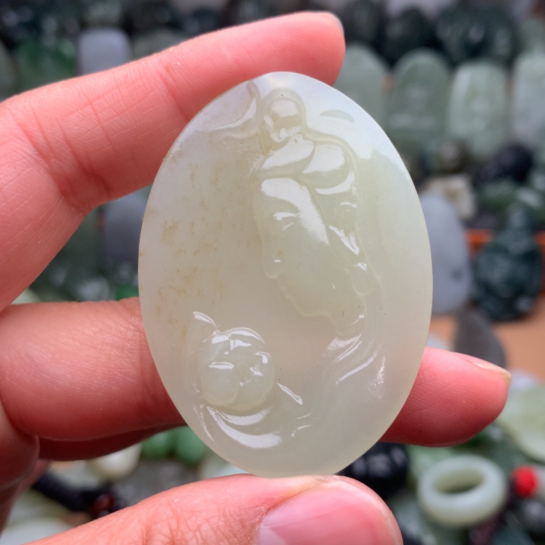 和田玉未镶嵌颈饰挂件98