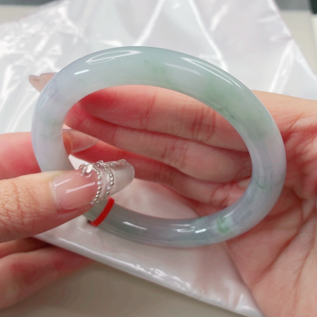 翡翠未镶嵌手镯54.5圈x158