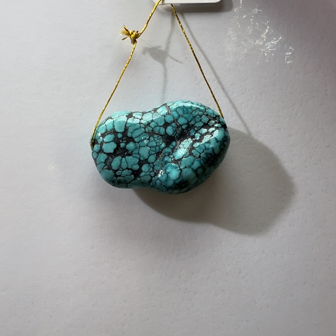 绿松石未镶嵌挂件