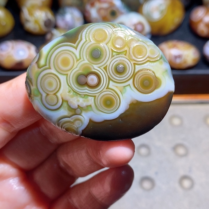 未镶嵌玛瑙/玉髓珠宝半成品161