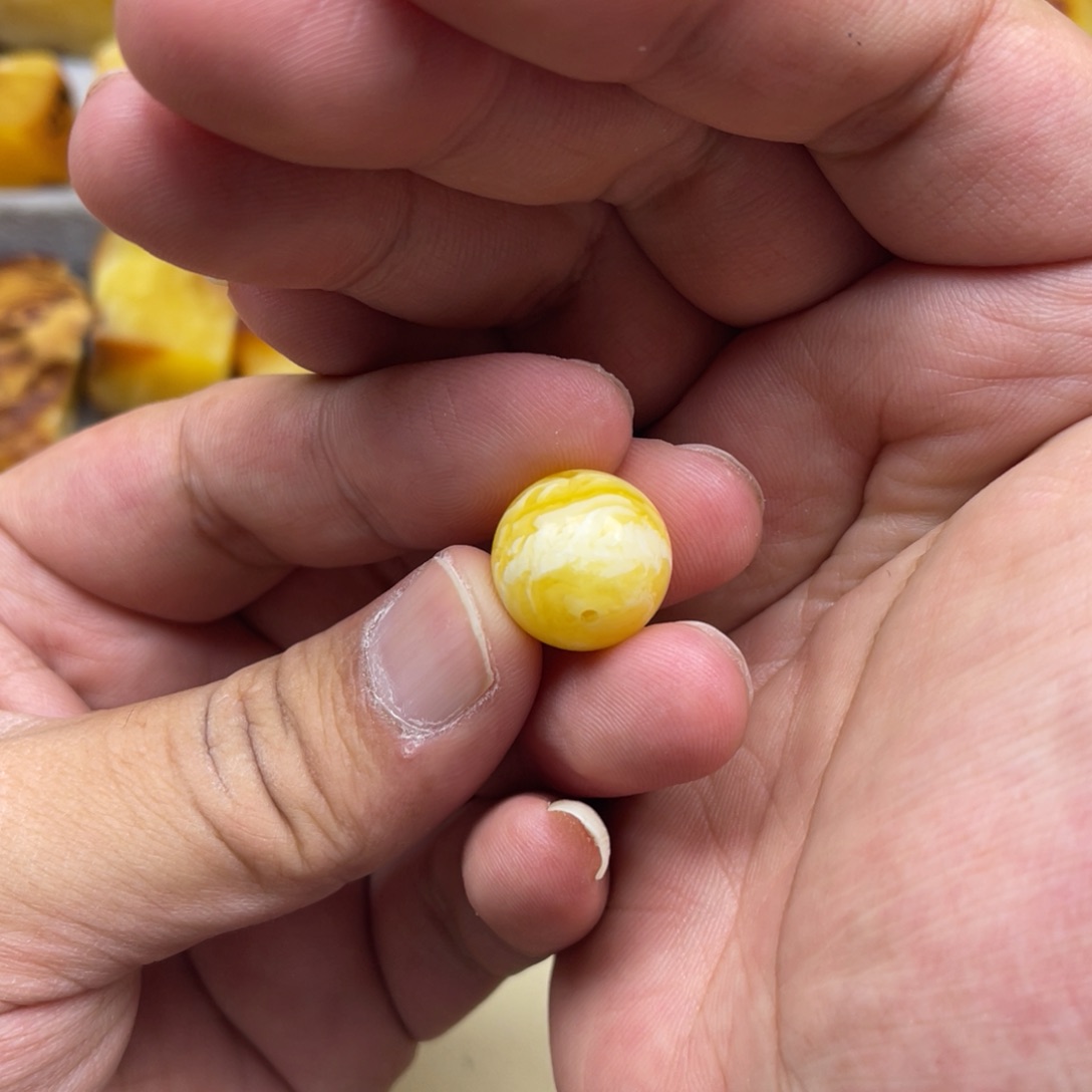 蜜蜡裸石未镶嵌d****r珠子