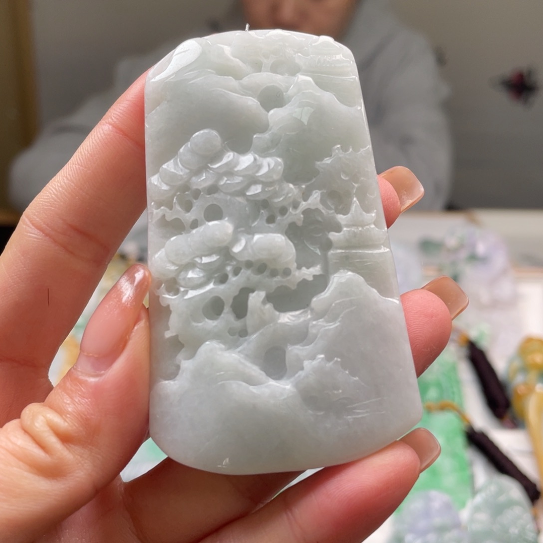 翡翠吊坠(不含链)未镶嵌