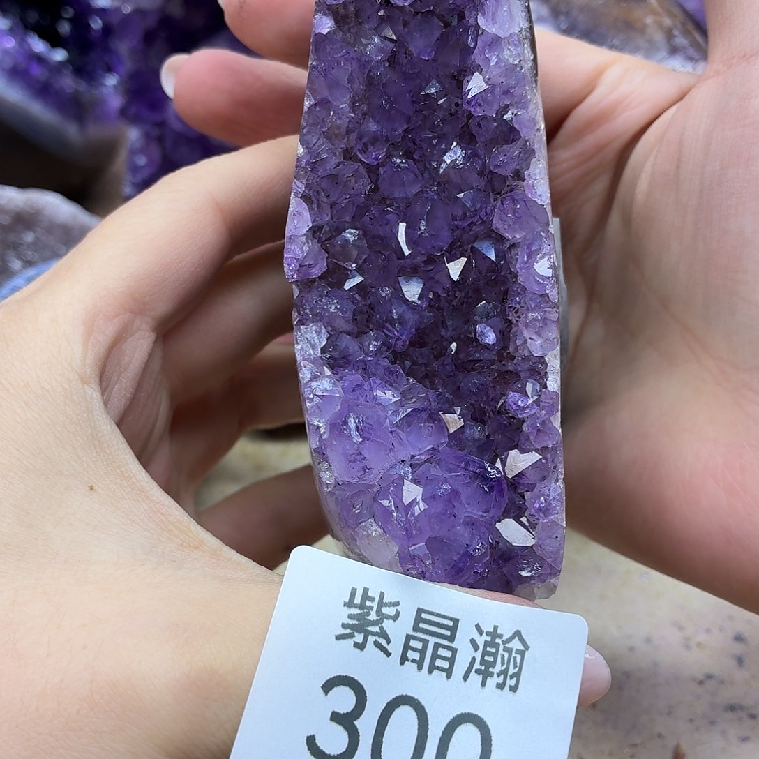 玛瑙/玉髓未镶嵌珠宝奇石