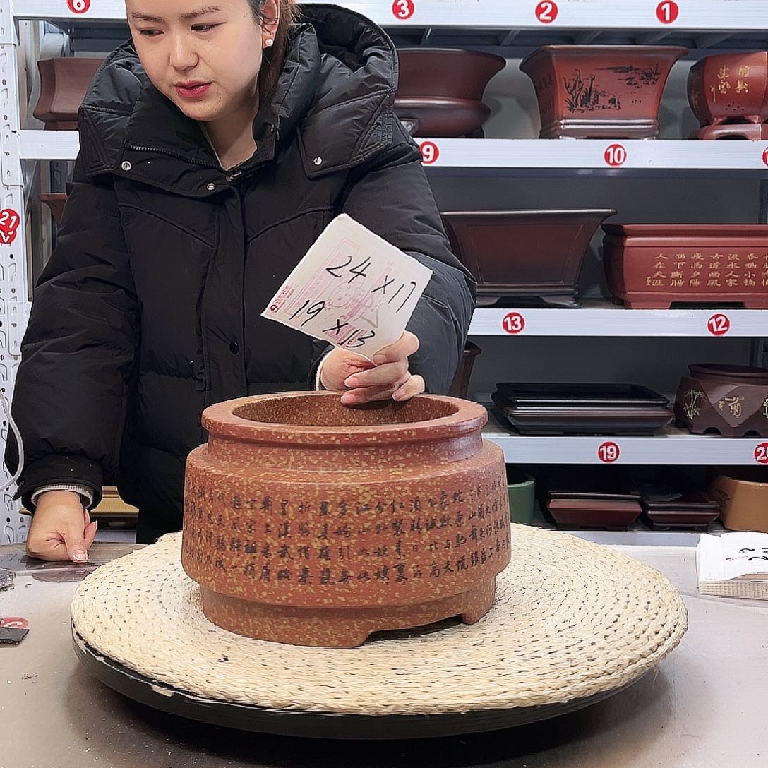 紫砂花盆紫砂花盆