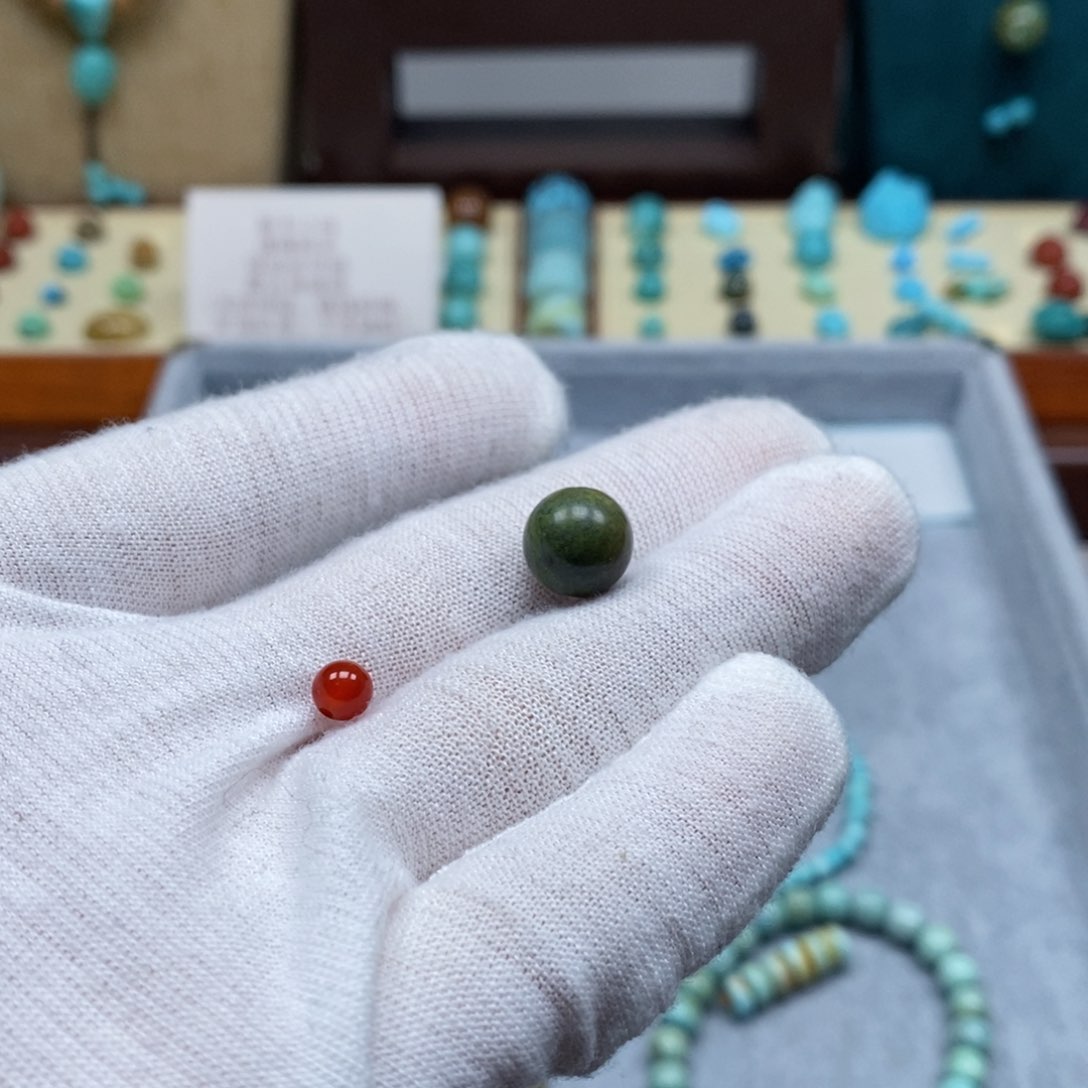 未镶嵌配饰南红玛瑙