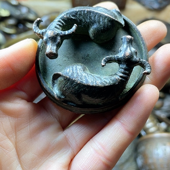 全是铜铜铜器铜器