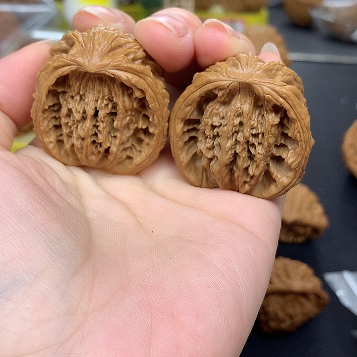 吊坠文玩核桃卡**卡38蛇王