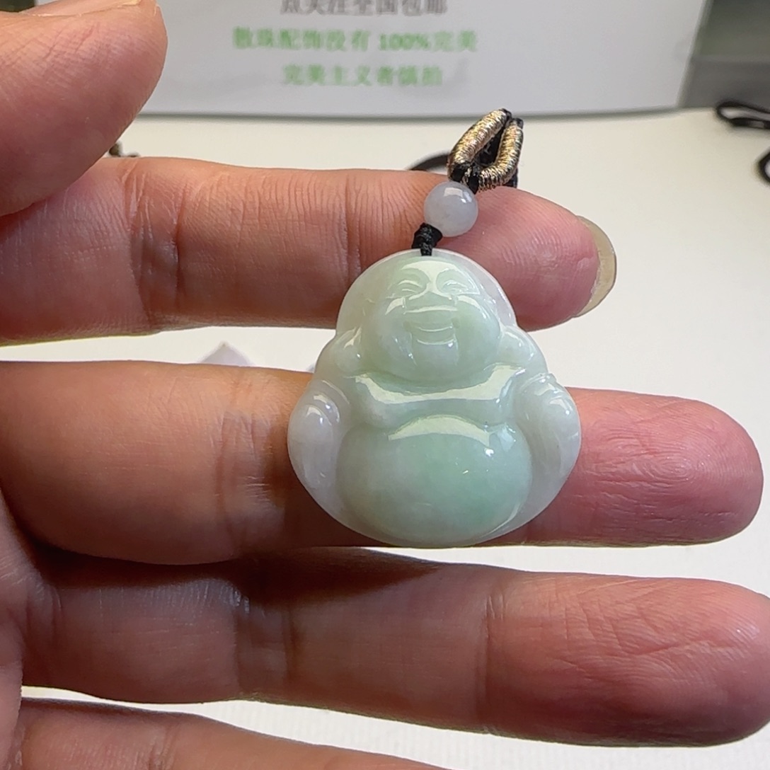 未镶嵌挂件翡翠困****?