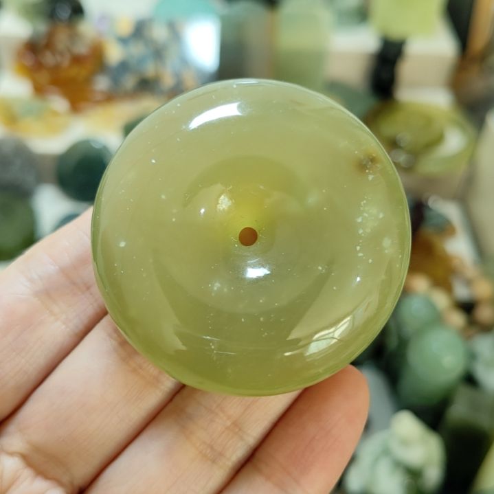岫玉未镶嵌平安扣