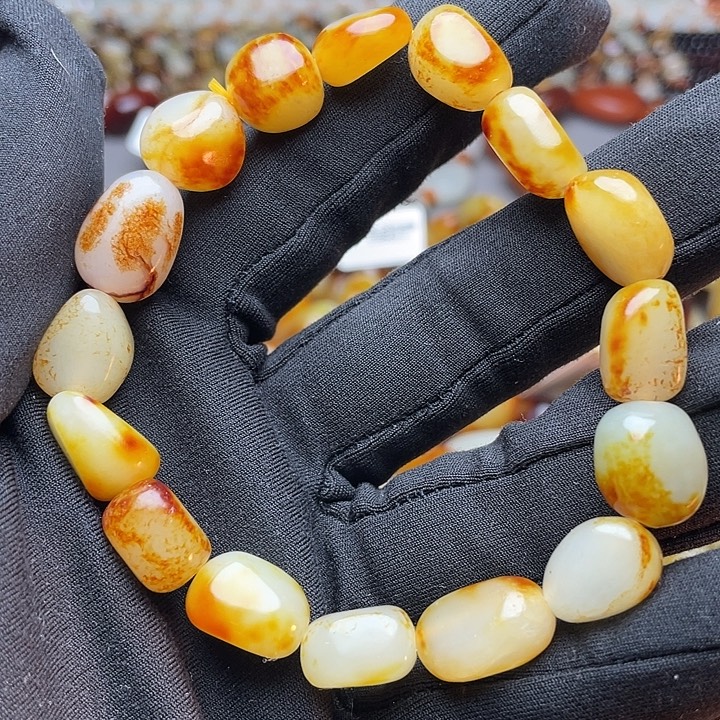 和田玉未镶嵌手链