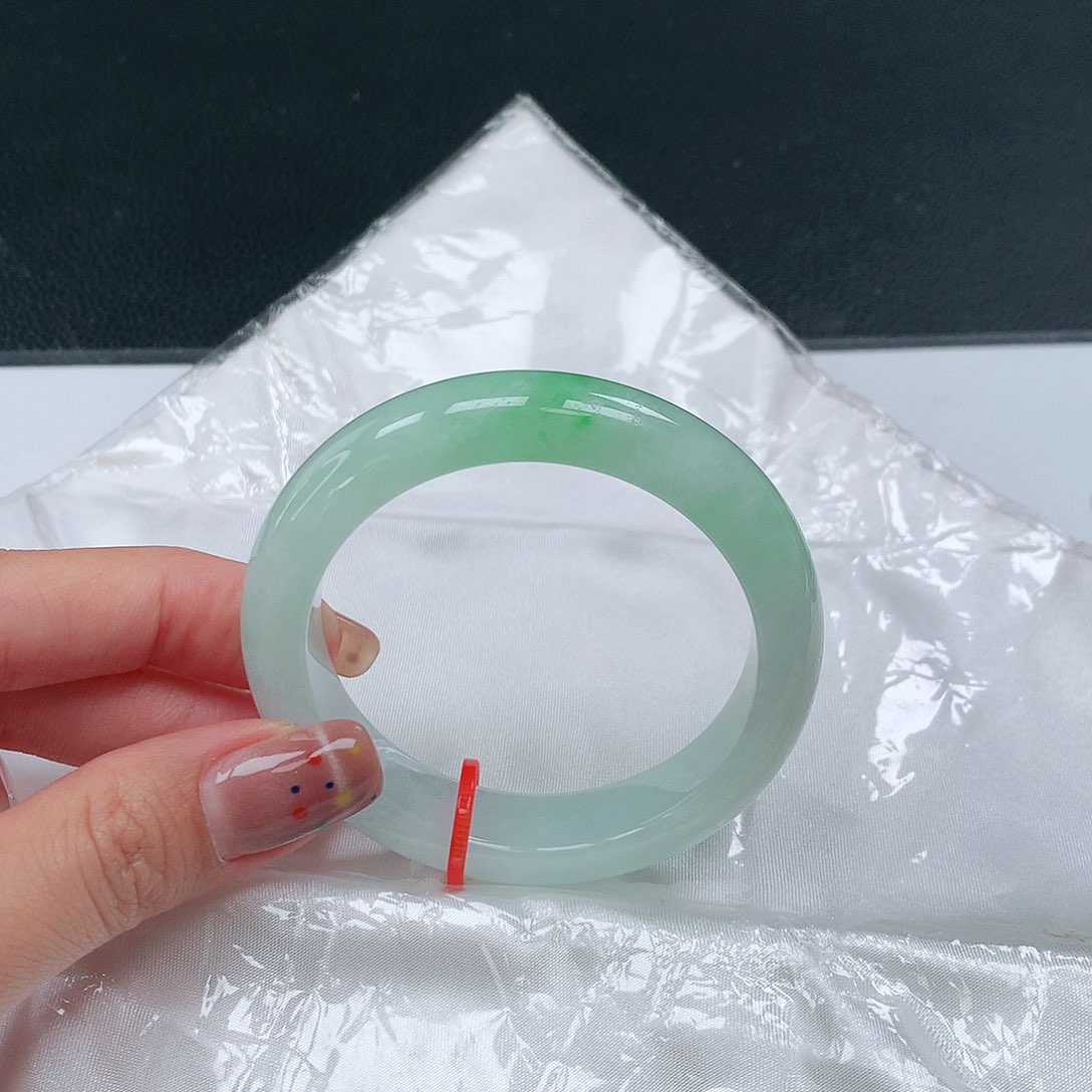 未镶嵌手镯翡翠458
