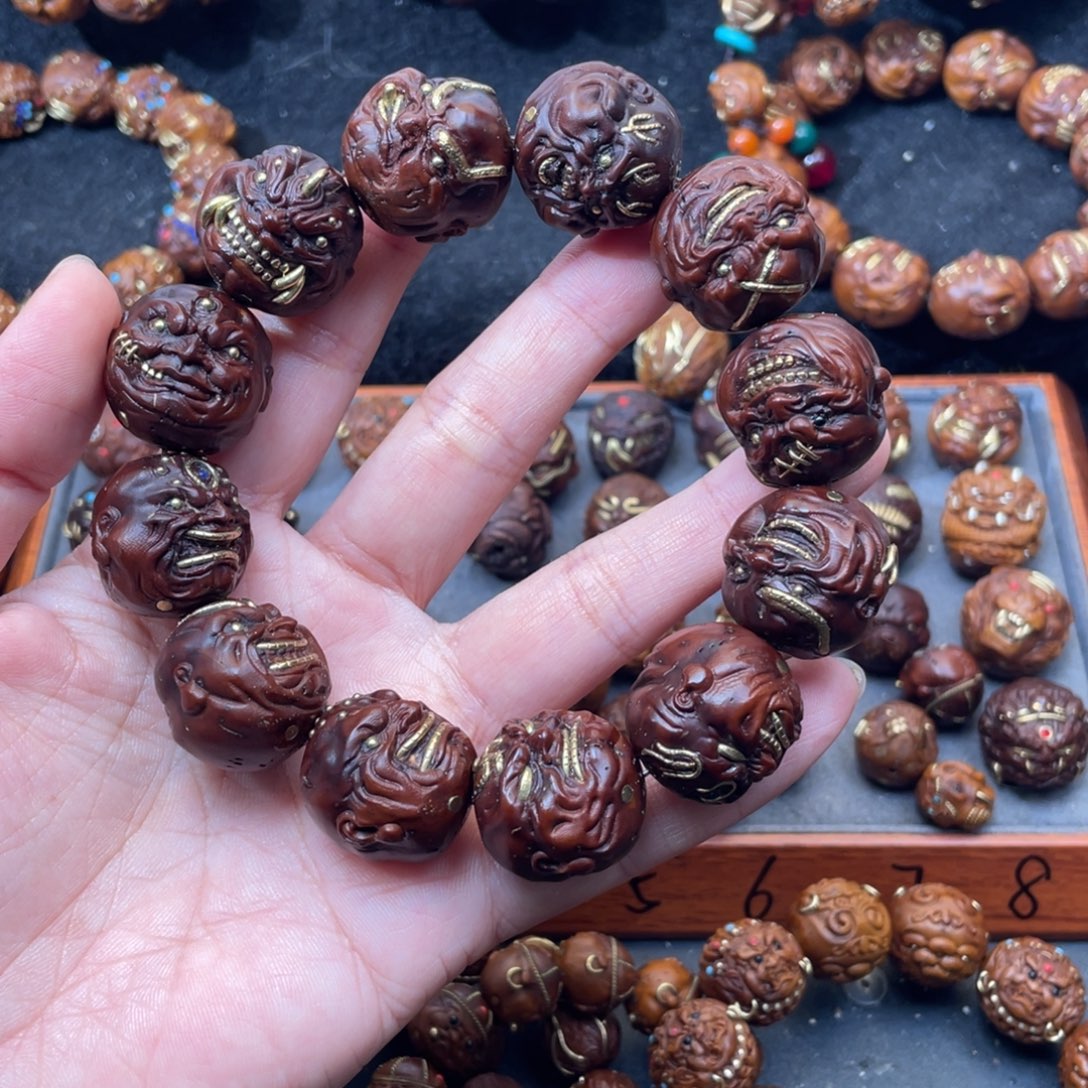 杨***风紫金鼠吊坠22鸿运当头