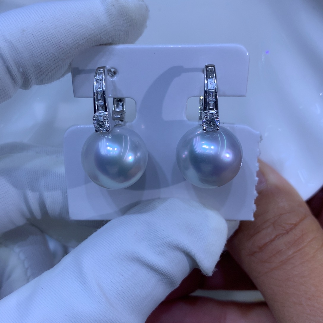 海水珍珠耳饰18K金镶嵌澳白