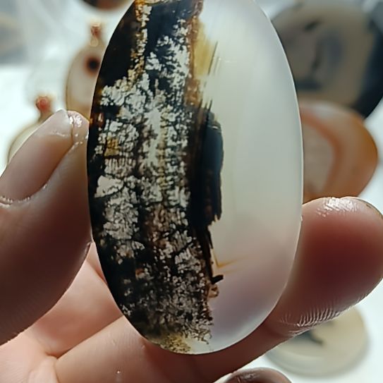 合金颈饰玛瑙/玉髓