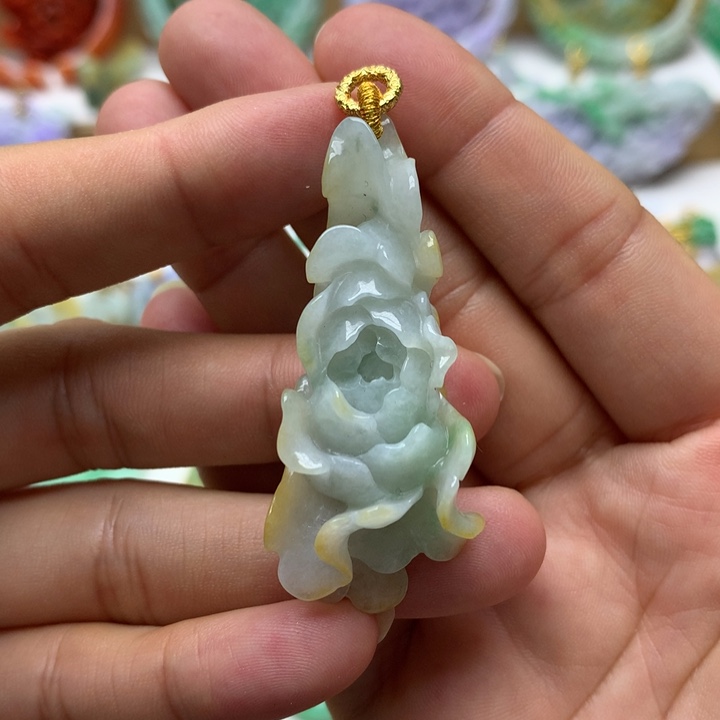 颈饰未镶嵌翡翠翡翠