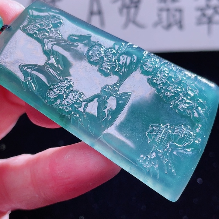 翡翠颈饰未镶嵌999999999