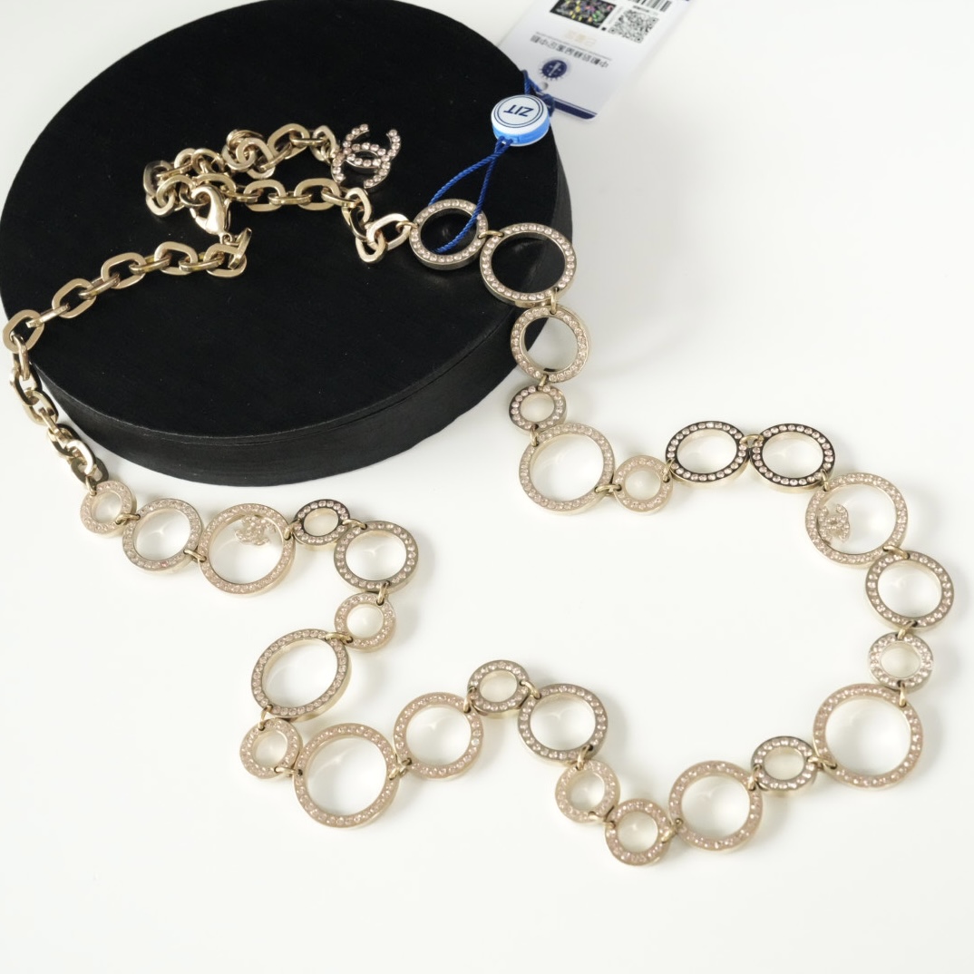 Chanel 浅粉钻圈圈项链腰链两用