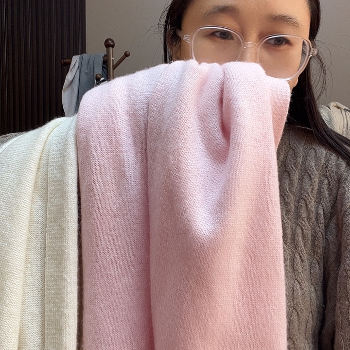 山羊绒粉色围巾8888888