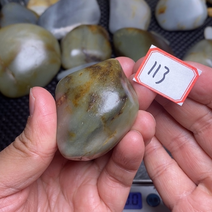 未镶嵌和田玉把件113